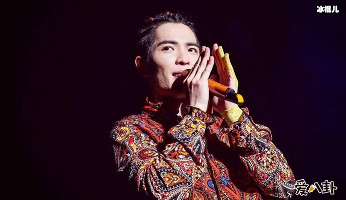 萧敬腾与经纪人恋情实锤,直言喜欢她两人是什么时候在一起的