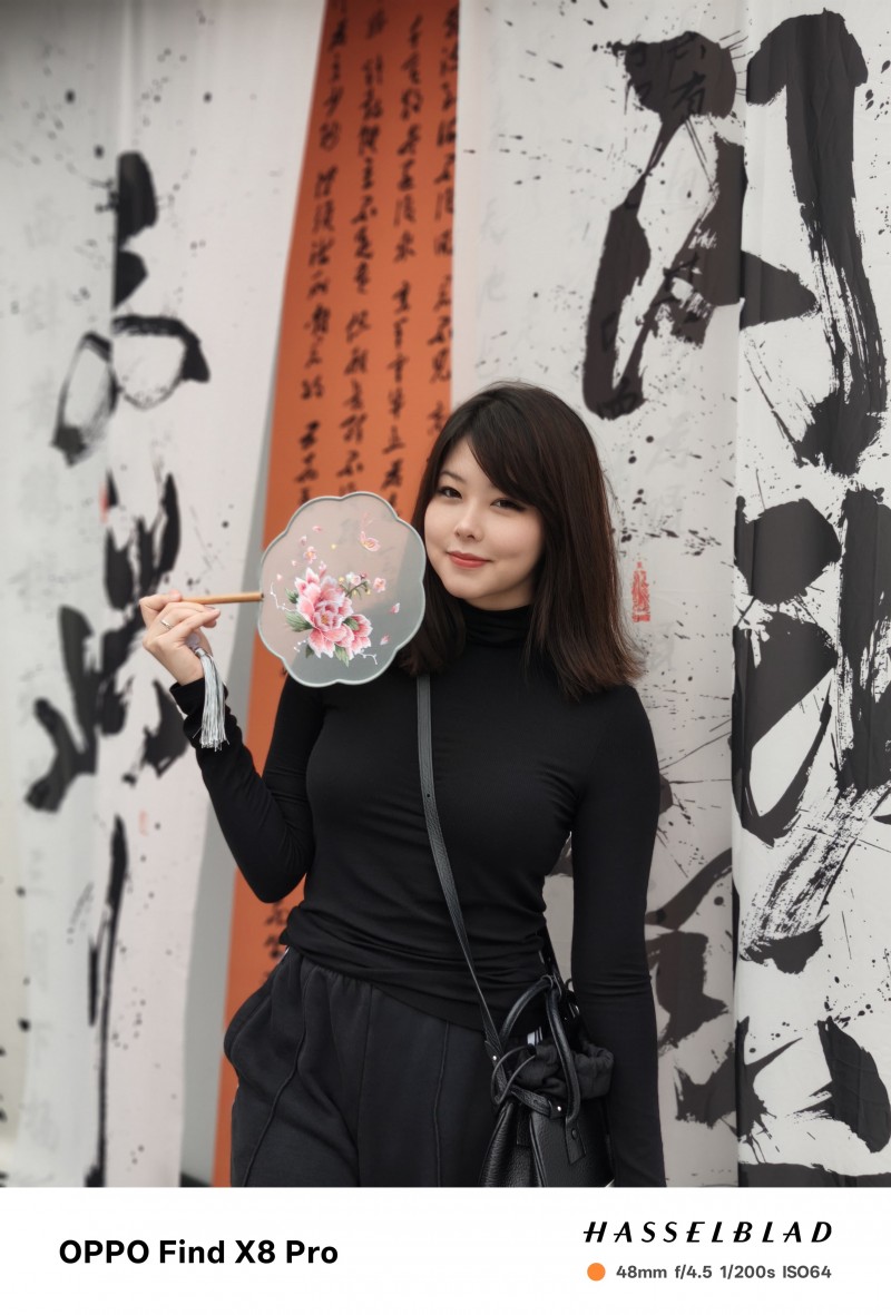 侧脸比正脸好看!前LPL英文流解说mayumi晒照:我来了!