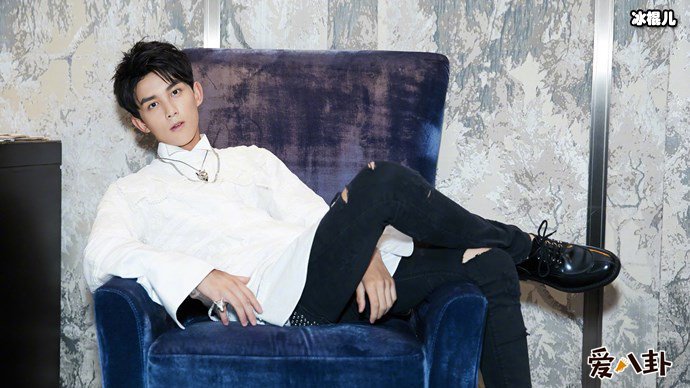 吴磊身高长太快, 从小个子到高富帅逆袭成功