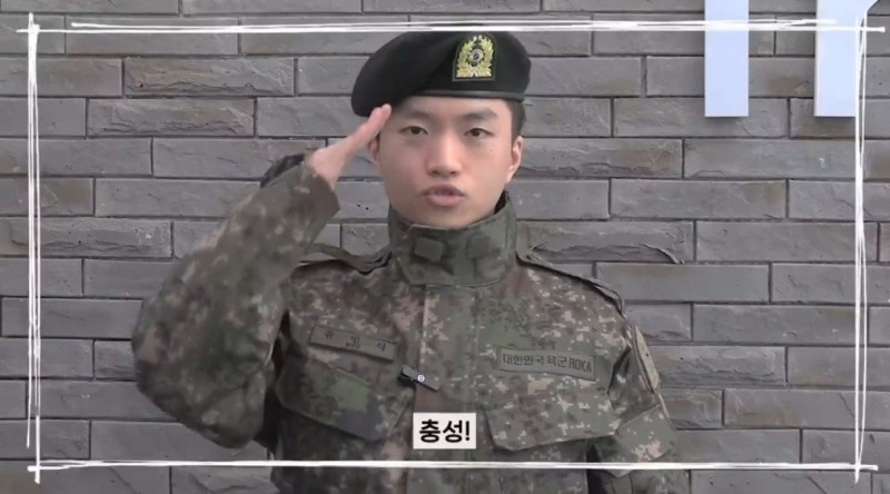 忠!诚!T1辅助选手Keria出现在韩国陆军训练所视频中?