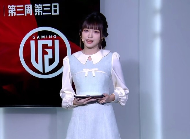 官方主持周敢敢:今天的表现我自己也不满意!会继续努力和改进