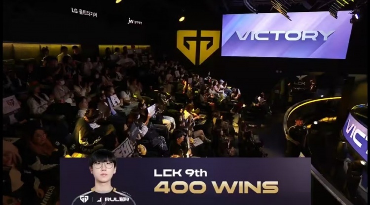 Ruler达成LCK联赛400胜场,暂列LCK第九,现役AD第一