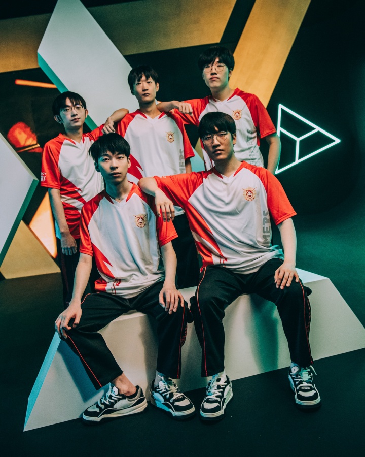 EWC官方赛前预热LPL队伍:BLG与AG.AL已就位,战斗一触即发