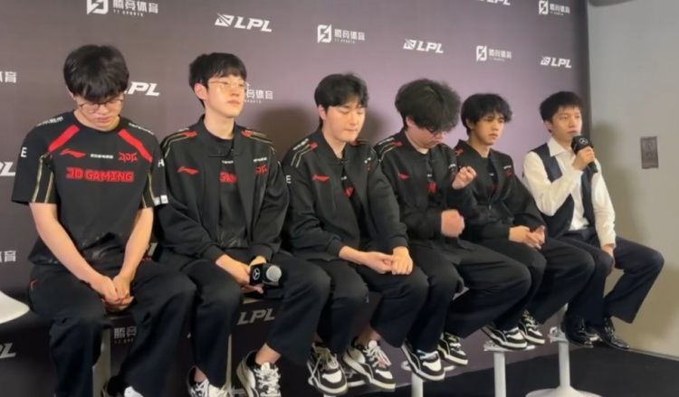 JDG赛后群访 厂长:我们需要做出很大的改变 大家做好心理准备