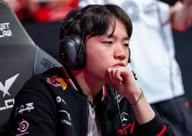 Keria:明年要警惕的队伍依然是GEN,很期待DK的下路双人组