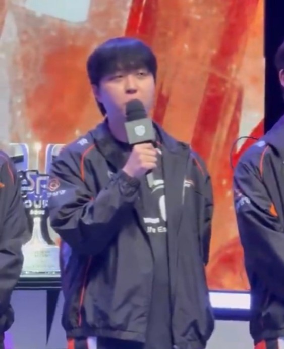 Kanavi:大家其实没怎么准备,但还是希望能以很强的实力拿下冠军