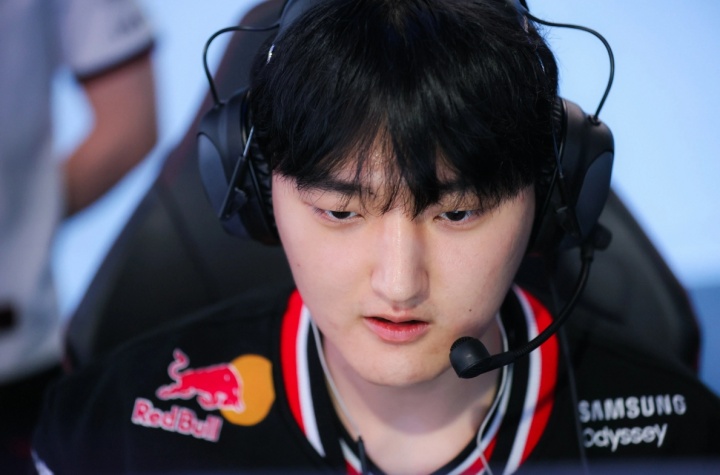 最后一块拼图?刚加入T1就拿下K杯FMVP 你觉得Peyz是一个啥类型的选手?