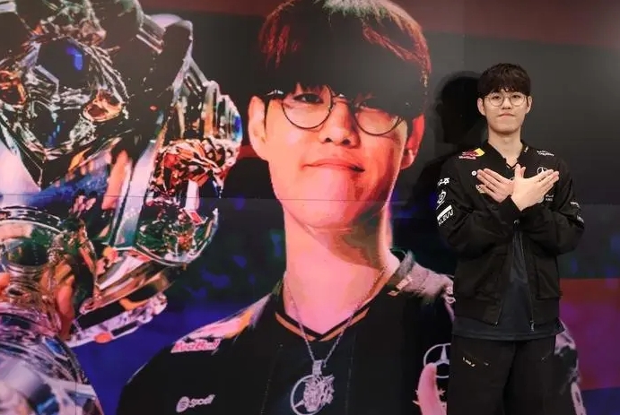 guma:???Oner:今年下路比较重要所以去得最多,积极看待各种梗