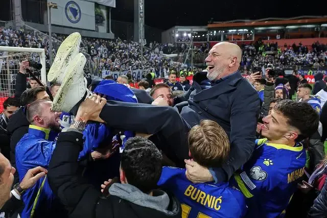 【EV扑克】从扑克桌到波黑重返世界杯的功勋主帅:谢尔盖·巴巴雷茨的非典型主帅之路