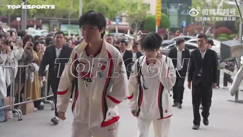 TES发布对阵AL赛场记录：你跟我说这个话吗，我待了三年多