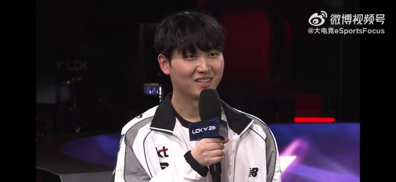 Aiming：PerfecT直接说玩纳亚菲利就赢了但我还是怀疑 果然没打过